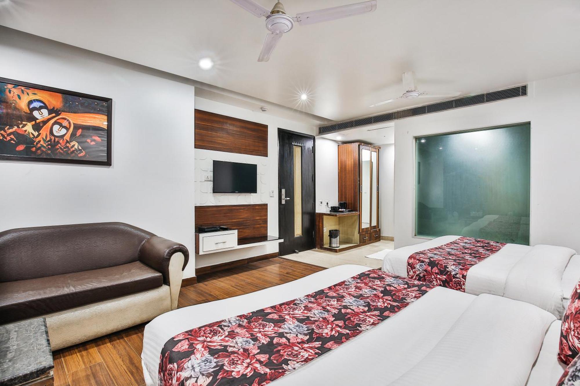 Hotel Uppal International, Near New Delhi Railway Station Εξωτερικό φωτογραφία