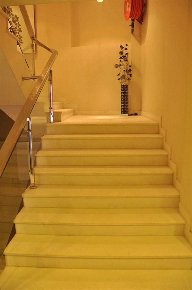 Hotel Uppal International, Near New Delhi Railway Station Εξωτερικό φωτογραφία