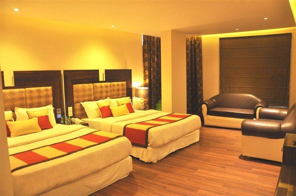 Hotel Uppal International, Near New Delhi Railway Station Εξωτερικό φωτογραφία